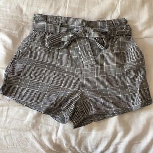 Short from forever 21 size small